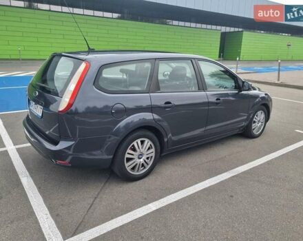 Серый Форд Фокус, объемом двигателя 2 л и пробегом 252 тыс. км за 6300 $, фото 5 на Automoto.ua