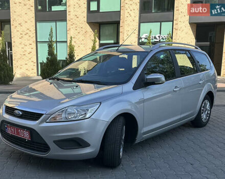 Форд Фокус 2009 у Хмельницькому на Automoto.ua Сірий Форд Фокус, об'ємом двигуна 1.6 л та пробігом 243 тис. км за 5499 $, фото 4 на Automoto.ua