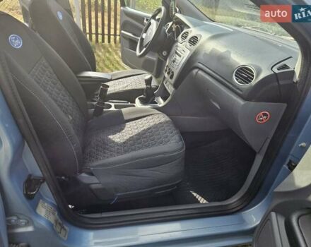 Форд Фокус 2009 у Долине на Automoto.ua Сірий Форд Фокус, об'ємом двигуна 2 л та пробігом 296 тис. км за 5550 $, фото 4 на Automoto.ua
