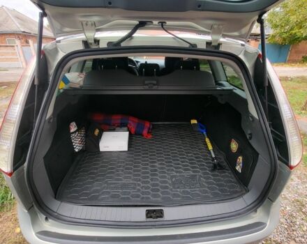 Форд Фокус 2009 у Харкові на Automoto.ua Сірий Форд Фокус, об'ємом двигуна 1.6 л та пробігом 223 тис. км за 6700 $, фото 4 на Automoto.ua