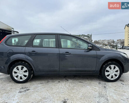 Сірий Форд Фокус, об'ємом двигуна 1.6 л та пробігом 175 тис. км за 4850 $, фото 14 на Automoto.ua