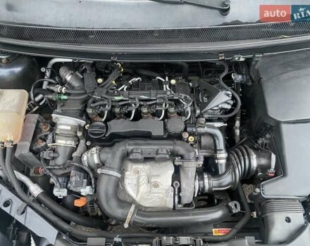 Серый Форд Фокус, объемом двигателя 1.6 л и пробегом 265 тыс. км за 5000 $, фото 14 на Automoto.ua