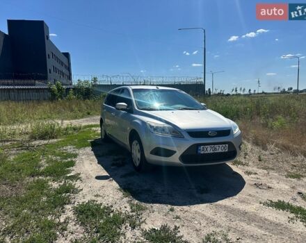 Серый Форд Фокус, объемом двигателя 1.6 л и пробегом 364 тыс. км за 5100 $, фото 2 на Automoto.ua