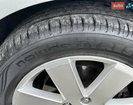 Сірий Форд Фокус, об'ємом двигуна 1.6 л та пробігом 258 тис. км за 5700 $, фото 32 на Automoto.ua