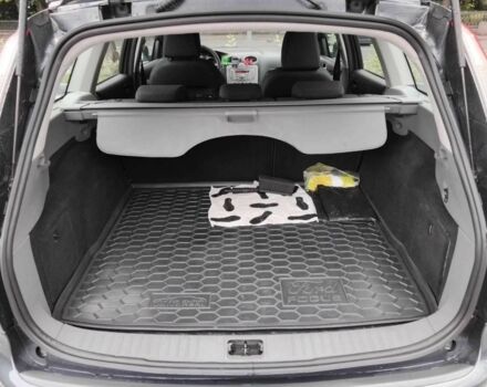 Форд Фокус 2009 у Самборе на Automoto.ua Сірий Форд Фокус, об'ємом двигуна 1.6 л та пробігом 235 тис. км за 5800 $, фото 10 на Automoto.ua