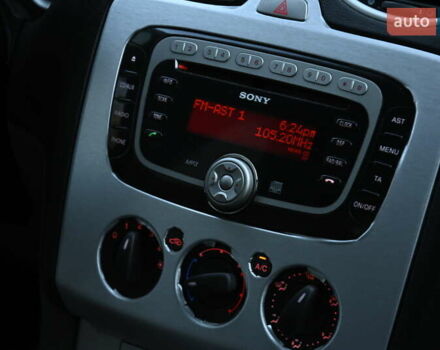 Серый Форд Фокус, объемом двигателя 1.6 л и пробегом 306 тыс. км за 4850 $, фото 31 на Automoto.ua