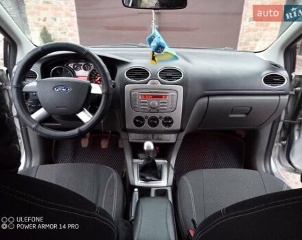 Серый Форд Фокус, объемом двигателя 1.6 л и пробегом 299 тыс. км за 5200 $, фото 11 на Automoto.ua