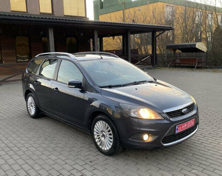 Серый Форд Фокус, объемом двигателя 1.6 л и пробегом 272 тыс. км за 5800 $, фото 6 на Automoto.ua