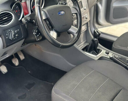 Сірий Форд Фокус, об'ємом двигуна 1.8 л та пробігом 196 тис. км за 6300 $, фото 17 на Automoto.ua