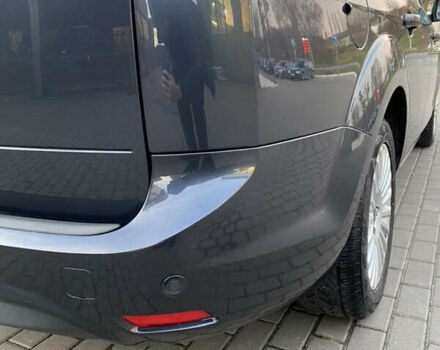 Серый Форд Фокус, объемом двигателя 1.6 л и пробегом 272 тыс. км за 5800 $, фото 10 на Automoto.ua