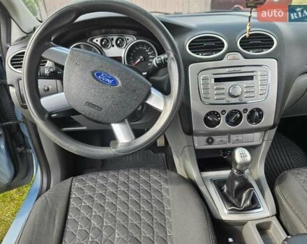 Форд Фокус 2009 у Долине на Automoto.ua Сірий Форд Фокус, об'ємом двигуна 2 л та пробігом 296 тис. км за 5550 $, фото 3 на Automoto.ua