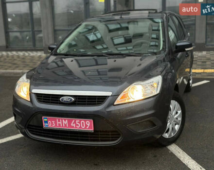 Серый Форд Фокус, объемом двигателя 0 л и пробегом 203 тыс. км за 5900 $, фото 1 на Automoto.ua