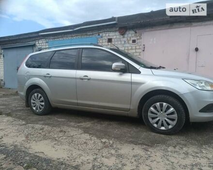 Серый Форд Фокус, объемом двигателя 1.6 л и пробегом 183 тыс. км за 5700 $, фото 1 на Automoto.ua