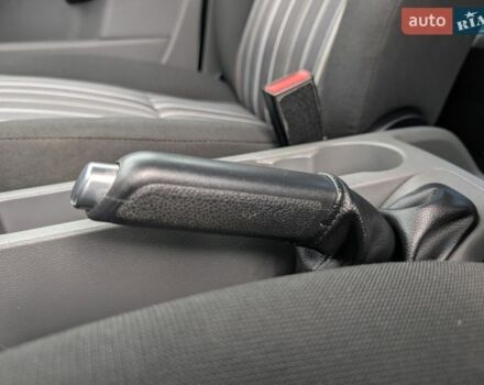 Серый Форд Фокус, объемом двигателя 1.56 л и пробегом 276 тыс. км за 5599 $, фото 28 на Automoto.ua