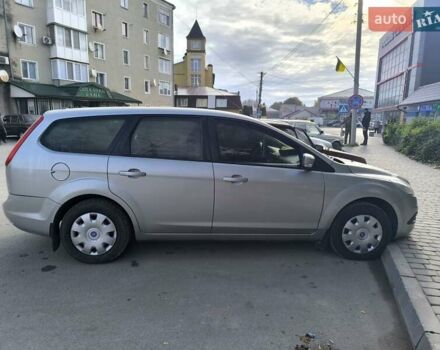 Сірий Форд Фокус, об'ємом двигуна 1.6 л та пробігом 247 тис. км за 5800 $, фото 3 на Automoto.ua