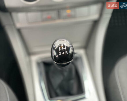 Серый Форд Фокус, объемом двигателя 1.6 л и пробегом 174 тыс. км за 4599 $, фото 26 на Automoto.ua