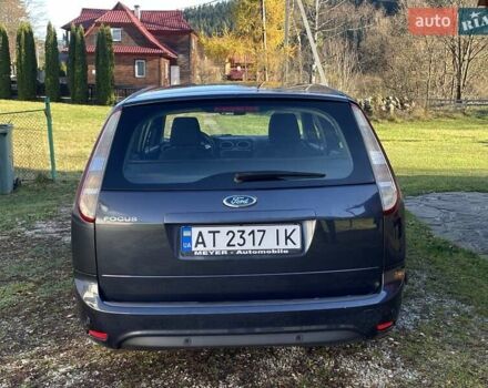 Серый Форд Фокус, объемом двигателя 1.6 л и пробегом 234 тыс. км за 5500 $, фото 3 на Automoto.ua
