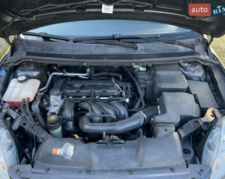 Серый Форд Фокус, объемом двигателя 1.6 л и пробегом 234 тыс. км за 5500 $, фото 17 на Automoto.ua