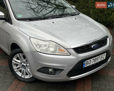 Серый Форд Фокус, объемом двигателя 1.8 л и пробегом 287 тыс. км за 4999 $, фото 5 на Automoto.ua