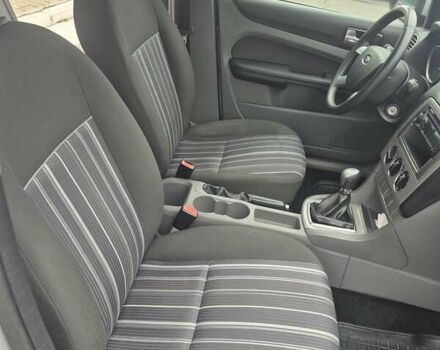 Серый Форд Фокус, объемом двигателя 1.6 л и пробегом 157 тыс. км за 5999 $, фото 11 на Automoto.ua