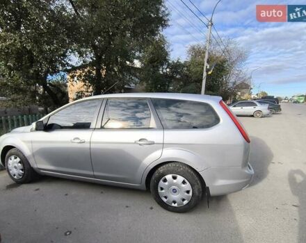 Сірий Форд Фокус, об'ємом двигуна 1.6 л та пробігом 247 тис. км за 5800 $, фото 5 на Automoto.ua