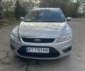 Форд Фокус 2009 в Калуше на Automoto.ua Серый Форд Фокус, объемом двигателя 1.6 л и пробегом 131 тыс. км за 6900 $, фото 1 на Automoto.ua
