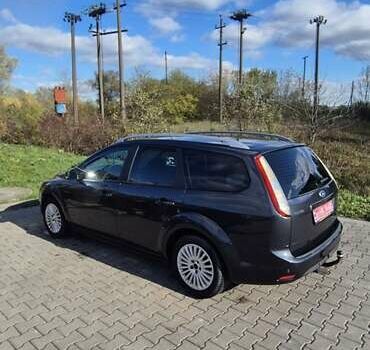 Серый Форд Фокус, объемом двигателя 1.8 л и пробегом 239 тыс. км за 5600 $, фото 5 на Automoto.ua