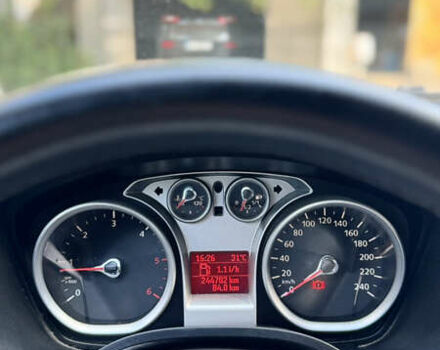 Сірий Форд Фокус, об'ємом двигуна 1.6 л та пробігом 246 тис. км за 5499 $, фото 7 на Automoto.ua