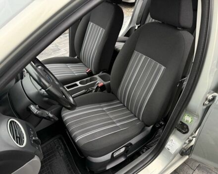 Серый Форд Фокус, объемом двигателя 1.6 л и пробегом 156 тыс. км за 6850 $, фото 3 на Automoto.ua