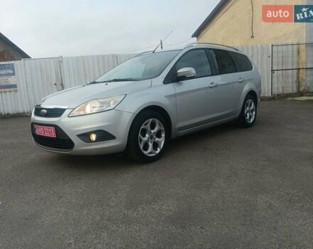 Серый Форд Фокус, объемом двигателя 1.6 л и пробегом 218 тыс. км за 6000 $, фото 4 на Automoto.ua