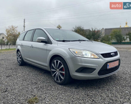 Сірий Форд Фокус, об'ємом двигуна 1.6 л та пробігом 303 тис. км за 6200 $, фото 5 на Automoto.ua
