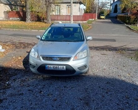 Серый Форд Фокус, объемом двигателя 1.6 л и пробегом 322 тыс. км за 4650 $, фото 1 на Automoto.ua