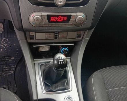 Сірий Форд Фокус, об'ємом двигуна 1.6 л та пробігом 2 тис. км за 6000 $, фото 19 на Automoto.ua