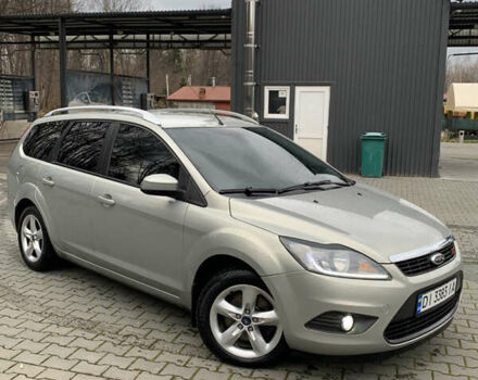 Серый Форд Фокус, объемом двигателя 1.75 л и пробегом 325 тыс. км за 5750 $, фото 31 на Automoto.ua