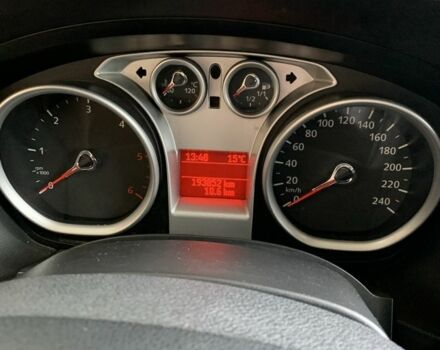 Сірий Форд Фокус, об'ємом двигуна 1.6 л та пробігом 194 тис. км за 6000 $, фото 5 на Automoto.ua