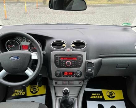 Серый Форд Фокус, объемом двигателя 1.5 л и пробегом 175 тыс. км за 5400 $, фото 11 на Automoto.ua