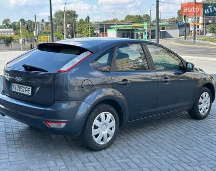 Серый Форд Фокус, объемом двигателя 1.6 л и пробегом 260 тыс. км за 5100 $, фото 2 на Automoto.ua