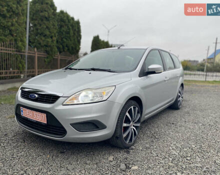 Сірий Форд Фокус, об'ємом двигуна 1.6 л та пробігом 303 тис. км за 6200 $, фото 1 на Automoto.ua