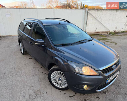 Серый Форд Фокус, объемом двигателя 1.6 л и пробегом 282 тыс. км за 5500 $, фото 8 на Automoto.ua