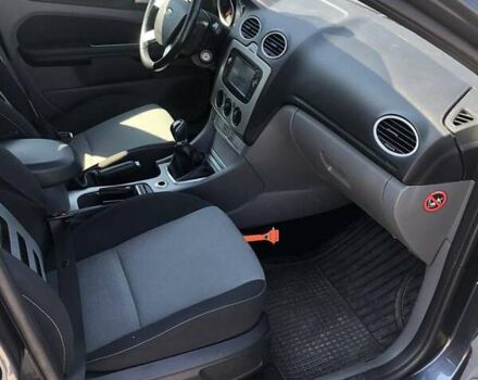 Сірий Форд Фокус, об'ємом двигуна 1.6 л та пробігом 194 тис. км за 6000 $, фото 8 на Automoto.ua