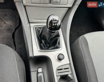 Сірий Форд Фокус, об'ємом двигуна 1.6 л та пробігом 200 тис. км за 5990 $, фото 20 на Automoto.ua