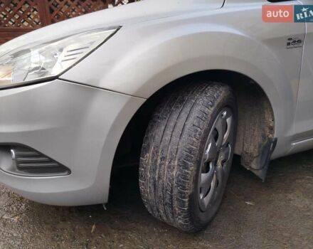 Сірий Форд Фокус, об'ємом двигуна 1.56 л та пробігом 233 тис. км за 5500 $, фото 22 на Automoto.ua