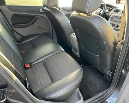 Серый Форд Фокус, объемом двигателя 1.6 л и пробегом 269 тыс. км за 4900 $, фото 19 на Automoto.ua