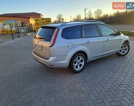 Серый Форд Фокус, объемом двигателя 1.6 л и пробегом 200 тыс. км за 6400 $, фото 4 на Automoto.ua