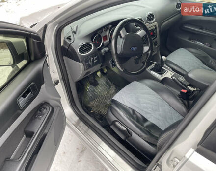 Сірий Форд Фокус, об'ємом двигуна 1.8 л та пробігом 280 тис. км за 6100 $, фото 15 на Automoto.ua