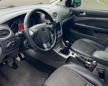 Сірий Форд Фокус, об'ємом двигуна 1.56 л та пробігом 245 тис. км за 6200 $, фото 31 на Automoto.ua