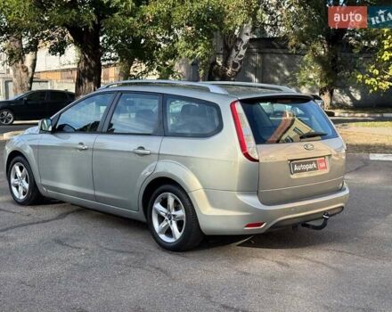 Сірий Форд Фокус, об'ємом двигуна 1.6 л та пробігом 300 тис. км за 5990 $, фото 2 на Automoto.ua