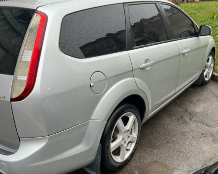 Сірий Форд Фокус, об'ємом двигуна 1.56 л та пробігом 320 тис. км за 5500 $, фото 2 на Automoto.ua