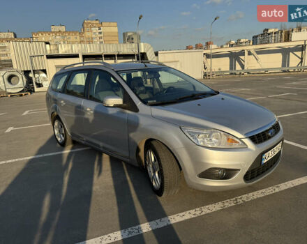 Серый Форд Фокус, объемом двигателя 1.6 л и пробегом 266 тыс. км за 5700 $, фото 8 на Automoto.ua