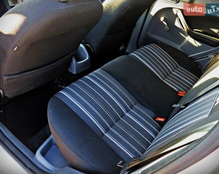 Серый Форд Фокус, объемом двигателя 1.6 л и пробегом 253 тыс. км за 5100 $, фото 12 на Automoto.ua